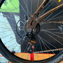 Bicicleta Caloi 500 Aro 26 Shimano 21v Marrom e Branco - Seminova