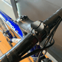 Bicicleta Caloi Strada Racing Aro 700 Tiagra 20v Branca e Azul - Seminova