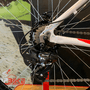 Bicicleta Caloi Vulcan Aro 29 Tourney 21v Branco e Vermelho e Cinza