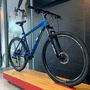 Bicicleta Dynamix DX Aro 29 Tourney 21v Azul e Preto