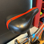 Bicicleta Groove Ragga Aro 16 2023 Grafite e Azul e Vermelho