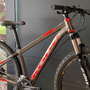 Bicicleta Kode Eagle Aro 29 Alivio 2021 18v Cinza e Vermelho