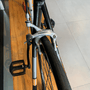 Bicicleta Like R2 Aro 700 Claris 16v Preto e Dourado - Seminova