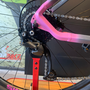 Bicicleta Oggi Big Wheel 7.0 Aro 29 Alivio 18v 2022 Grafite e Azul e Pink