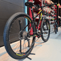 Bicicleta Oggi Big Wheel 7.0 Aro 29 Alivio 18v 2022 Preto e Vermelho e Amarelo