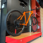Bicicleta Oggi Big Wheel 7.0 Aro 29 Cues 9v 2024 Laranja e Preto e Amarelo