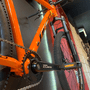 Bicicleta Oggi Big Wheel 7.0 Aro 29 Cues 9v 2024 Laranja e Preto e Amarelo