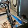 Bicicleta Oggi Big Wheel 7.0 Aro 29 Deore 18v Grafite e Azul e Preto
