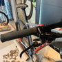 Bicicleta Oggi Big Wheel 7.0 Deore 18v Grafite e Vermelho e Preto