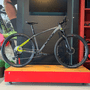 Bicicleta Oggi Big Wheel 7.4 Aro 29 Shimano SLX 12v Grafite e Preto e S-Lime
