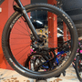 Bicicleta Oggi Bigwheel 7.3 Aro 29 Deore 12V Grafite e Laranja e Cinza