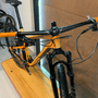 Bicicleta Oggi Cattura Pro Aro 29 XT 12v Laranja e Preto - Seminova