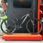 Bicicleta Oggi Cattura Pro T-20 Carbon Aro 29 GX 2021 12v Preto e Grafite e Vermelho
