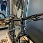 Bicicleta Oggi Hacker Aro 24 Tourney 21v Cinza e Amarelo e Preto