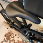 Bicicleta Oggi Hacker Aro 24 Tourney 21v Preto e Vermelho e Branco
