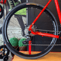 Bicicleta Oggi Velloce Disc Aro 700 Claris 16v Vermelho e Grafite e Branco
