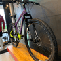 Bicicleta Ecos Onix Aro 29 Tourney 21v Roxo e Verde - Seminova