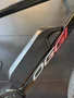 Bicicleta seminova a29 oggi bw 8.3 shimano deore 11v t-17 preto/vermelho