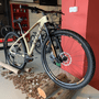 Bicicleta Sense Impact Comp SL Aro 29 Deore 12v Bege e Marrom e Preto - Seminova