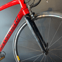 Bicicleta Specialized Allez E5 Aro 700 Claris 16v 2022 Vermelho e Preto