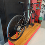 Bicicleta Specialized Allez E5 Aro 700 Claris 16v Cinza escuro e Branco e Prata