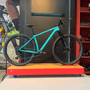 Bicicleta Specialized Epic HT Aro 29 NX 12V 2022 Azul e Camaleão