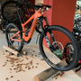 Bicicleta Specialized Kenevo Carbon GX 12V Laranja e Preto - Seminova