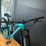 Bicicleta Specialized Rockhopper Expert Aro 29 SX 12v Azul e Prata