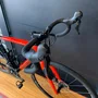 Bicicleta Specialized Roubax Aro 700 Sport 105 22v Preto e Vermelho - Seminova