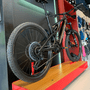 Bicicleta Specialized Turbo Levo Comp Carbon Aro 29 GX 12v Preto e Prata