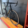 Bicicleta Trek Domane AL2 Aro 700 Claris 16v Preto e Dourado - Seminova