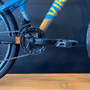 Bicicleta VikingX Tuff 25 Aro 26 Shimano Tourney 21V Azul e Laranja e Amarelo e Rosa - SemiNova