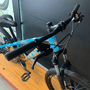 Bicicleta VikingX Tuff 25 Aro 26 Shimano Tourney 21V Azul e Laranja e Amarelo e Rosa - SemiNova