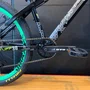 Bicicleta Vikingx Tuff-30 Aro 26 Preta e Verde com Guidão Camaleão