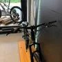 Bicicleta Vikingx Tuff-30 Aro 26 Shimano 21v Preta e Verde e Cinza