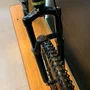 Bicicleta Vikingx Tuff-30 Aro 26 Shimano 21v Preta e Verde e Cinza