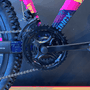 Bicicleta Vikingx Tuff25 21V Aro 26 Rosa e Amarelo e Branca e Azul