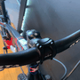 Bicicleta Vikingx Tuff25 Shimano 21v Aro 26 Preta e Rosa e Azul e Branca